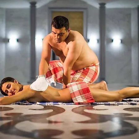 Alan Xafira Deluxe Szálloda 5*