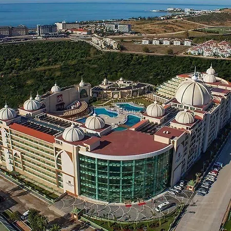 Alan Xafira Deluxe 5*