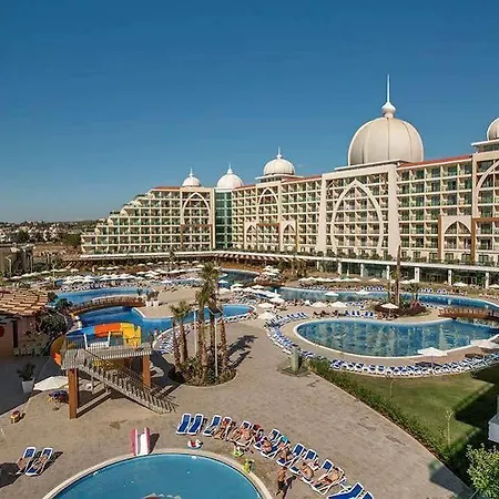 Alan Xafira Deluxe 5*